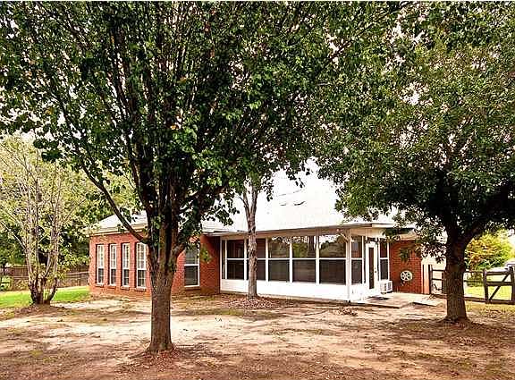 5th image of 7300 White Bluff Ct