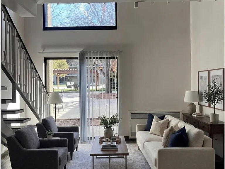 Live at the BLVD 2500 New, beautiful and best location! — Photo 58