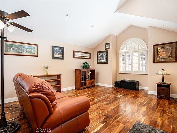 4th image of 16511 Newland St