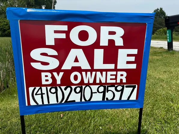 7940 Noward Rd, Waterville, OH 43566