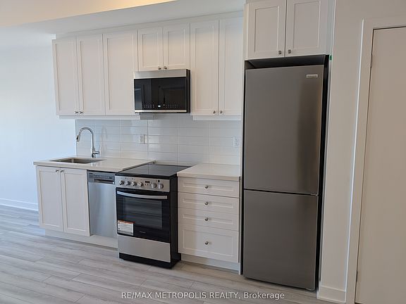 3rd image of 55 Clarington Blvd #207