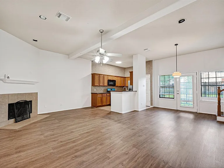 2346 Bermuda Shores Dr — Photo 3