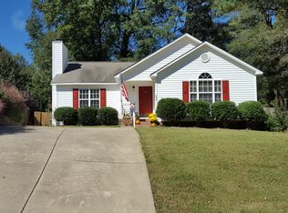 600 Senter View Dr, Fuquay Varina, NC 27526