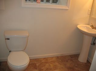 411 Rosecroft Ter APT B, Baltimore, MD 21229