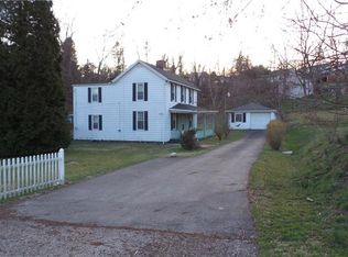 1016 James St, Monongahela, PA