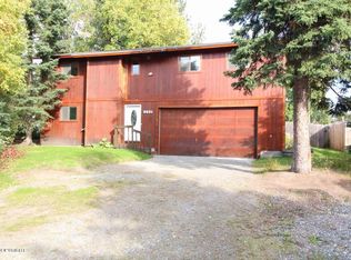 8621 Swiss Pl, Anchorage, AK 99507