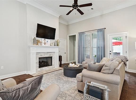 3rd image of 3057 Lost Lake Ln