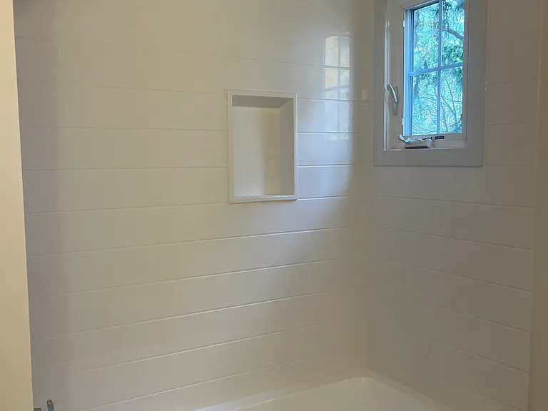 168 Green St — Photo 5