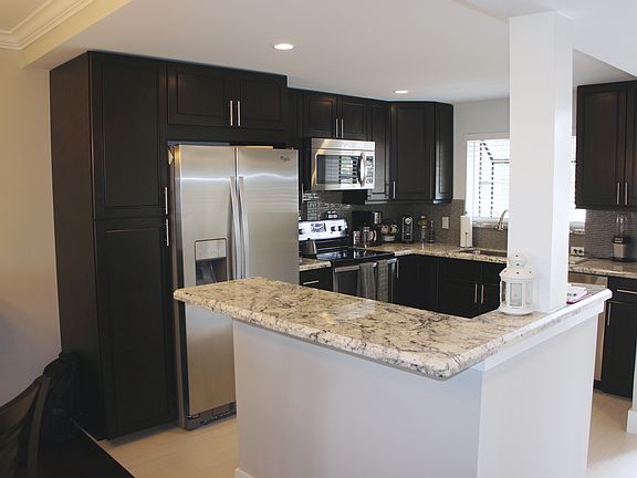 5th image of 503 Republic Ct