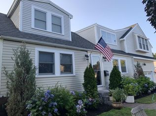 160 W Shore Dr, Marblehead, MA 01945