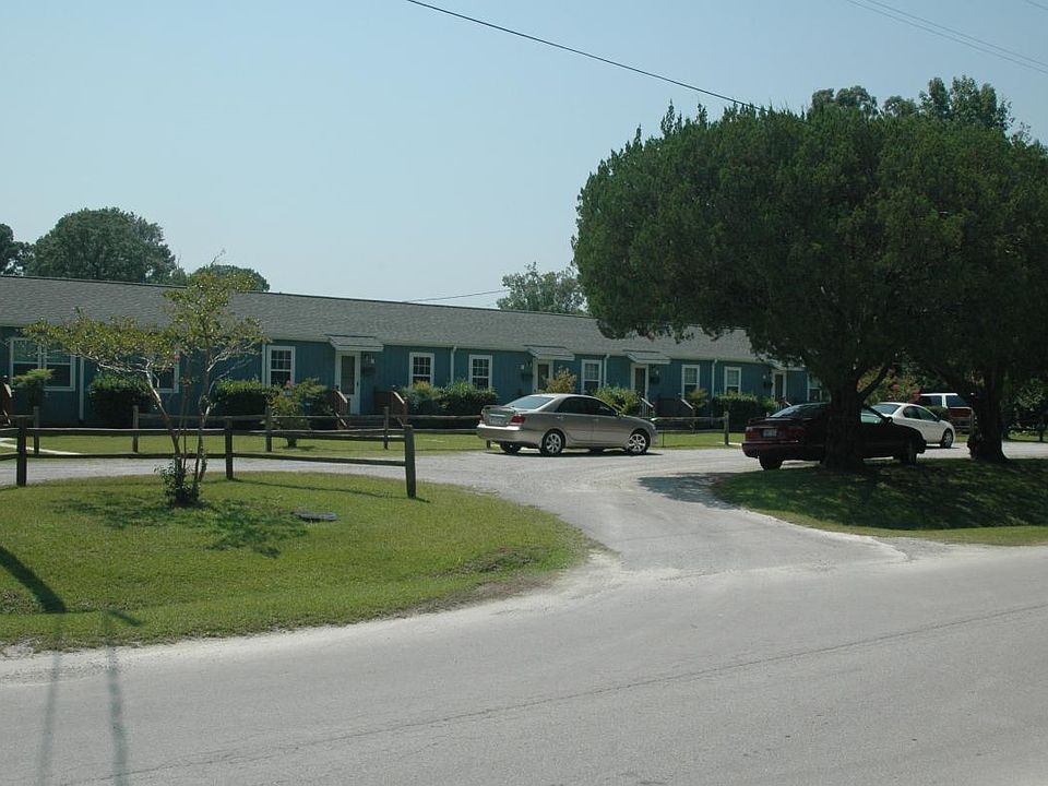 Front view of complex