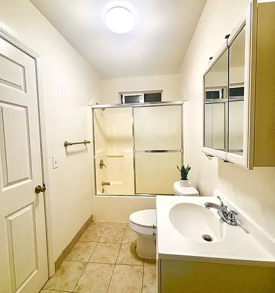 4343 W 4th St — Photo 9