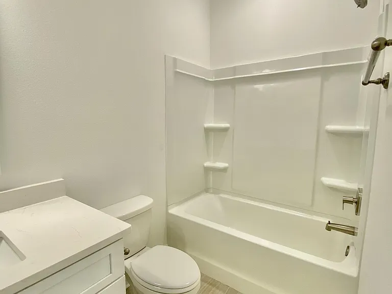 160 Kara Lake Dr — Photo 15