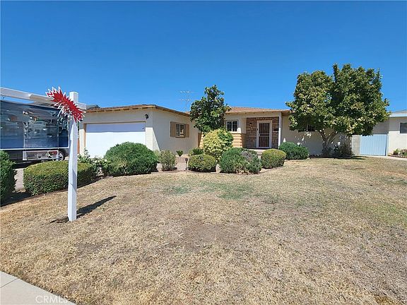 2nd image of 9956 Gaviota Ave