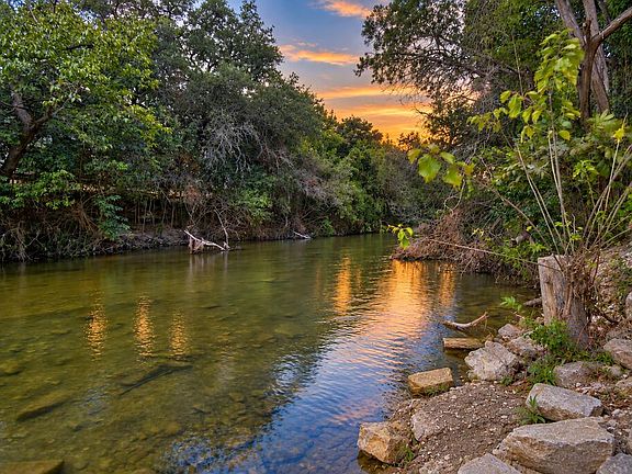 4th image of 2017 Lime Creek Rd