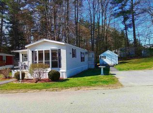 22 Queens Ln, Epsom, NH 03234
