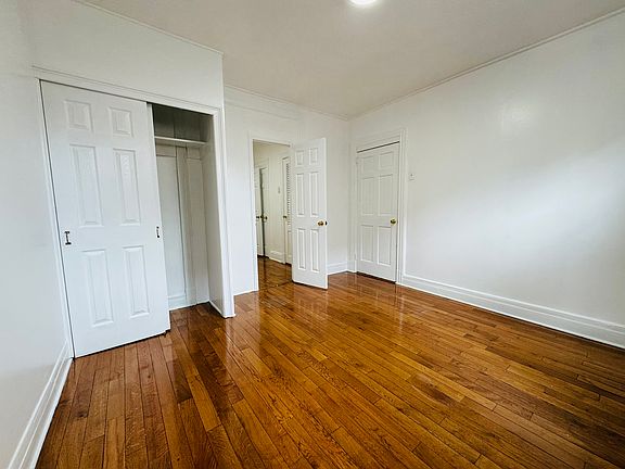 5th image of 25-38 22nd St #1B
