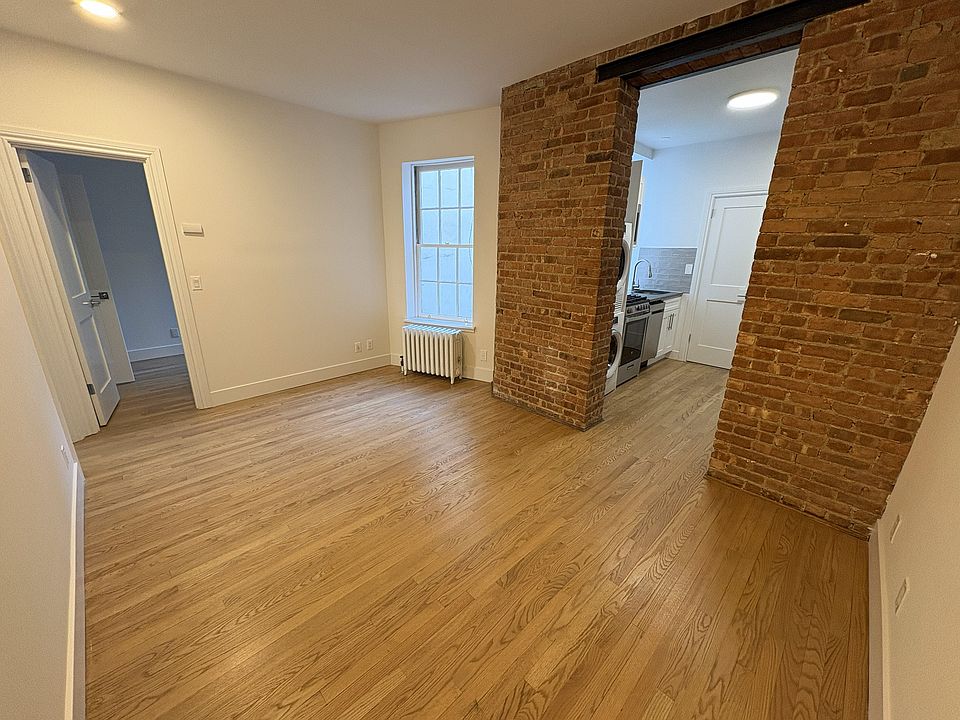 1st image of 320 E 92nd St APT 5FE