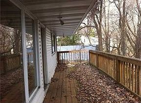 1st image of 806 Churchill Dr