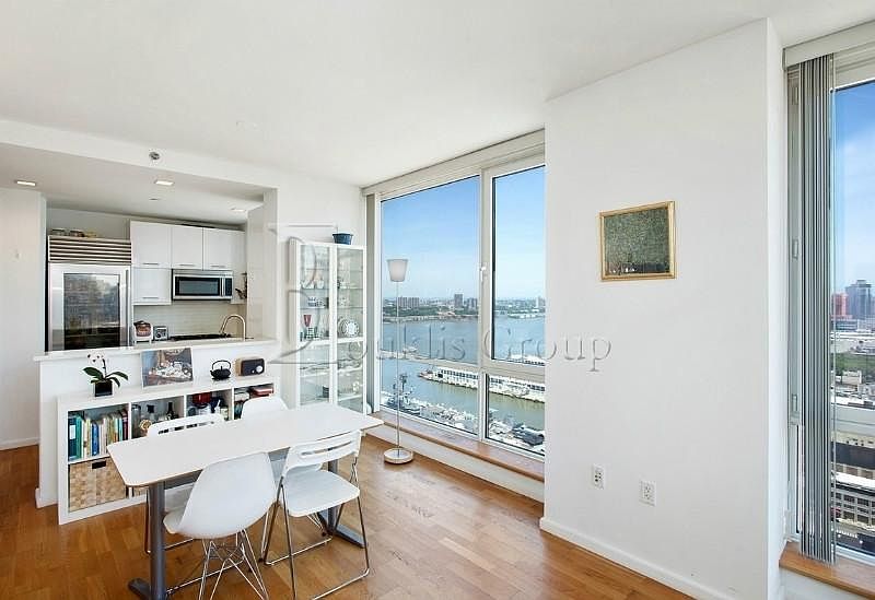 1st image of 635 W 42nd St APT 25B