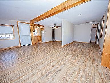 5th image of 67 Fairfield Ave #2