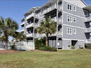 108 Pelican Dr #F, Atlantic Beach, NC 28512