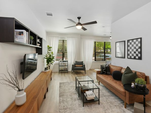 7755 John Q Hammons Dr #2-2302