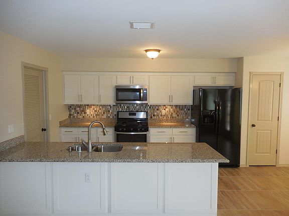 3rd image of 3448 Dana Grey Dr #B