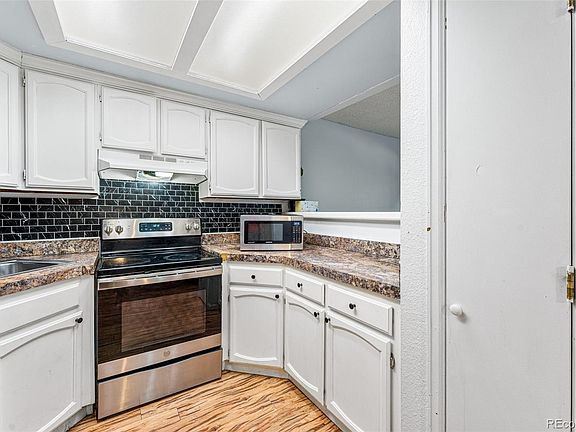 5th image of 3300 W Florida Avenue #28