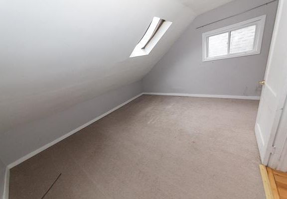 2nd image of 142 Saint James Pl