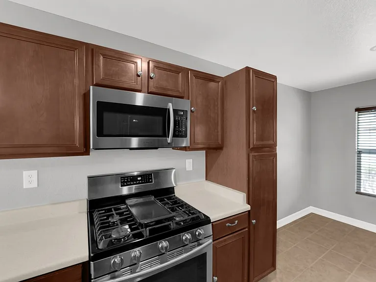 7470 Margollini St — Photo 20