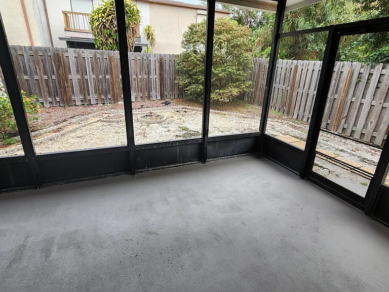 304 Wilson Ave — Photo 18