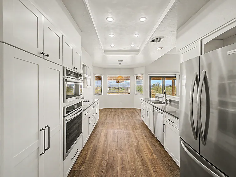 4650 N Paseo De Los Cerritos — Photo 15