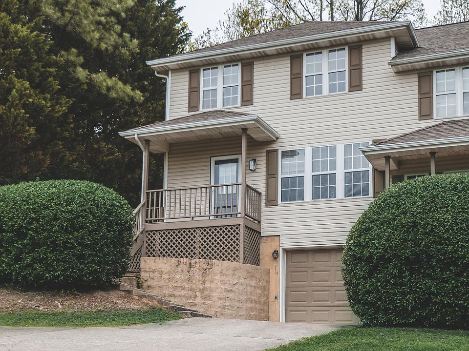 1st image of 5459 Blue Oak Dr