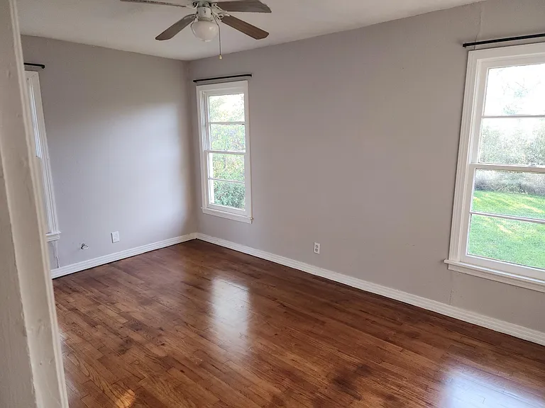 3141 Ray Dr W — Photo 10