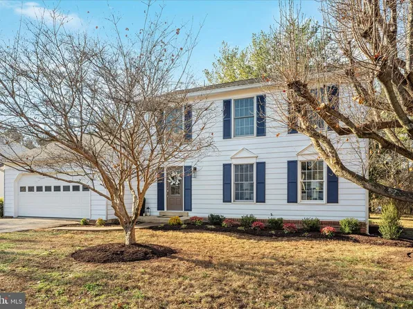 13170 Autumn Hill Ln, Herndon, VA 20171