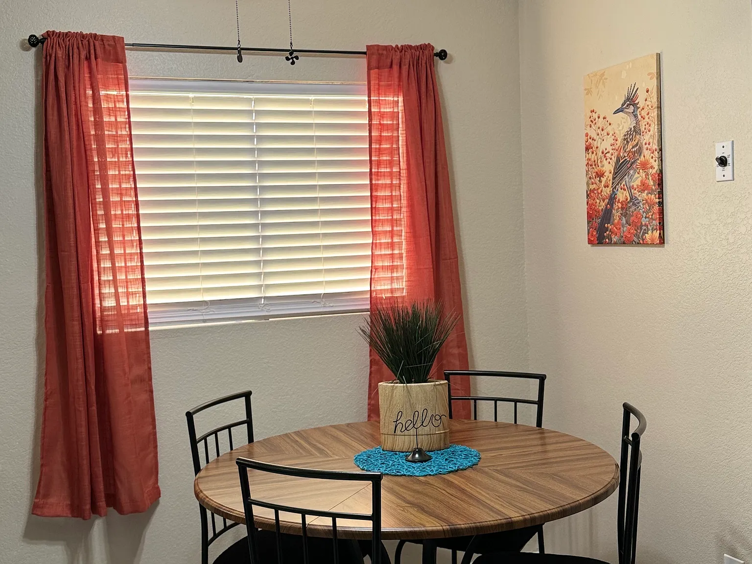 2304 E Jagerson Ave — Photo 4