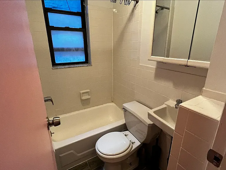 226 E 83rd St #30 — Photo 6