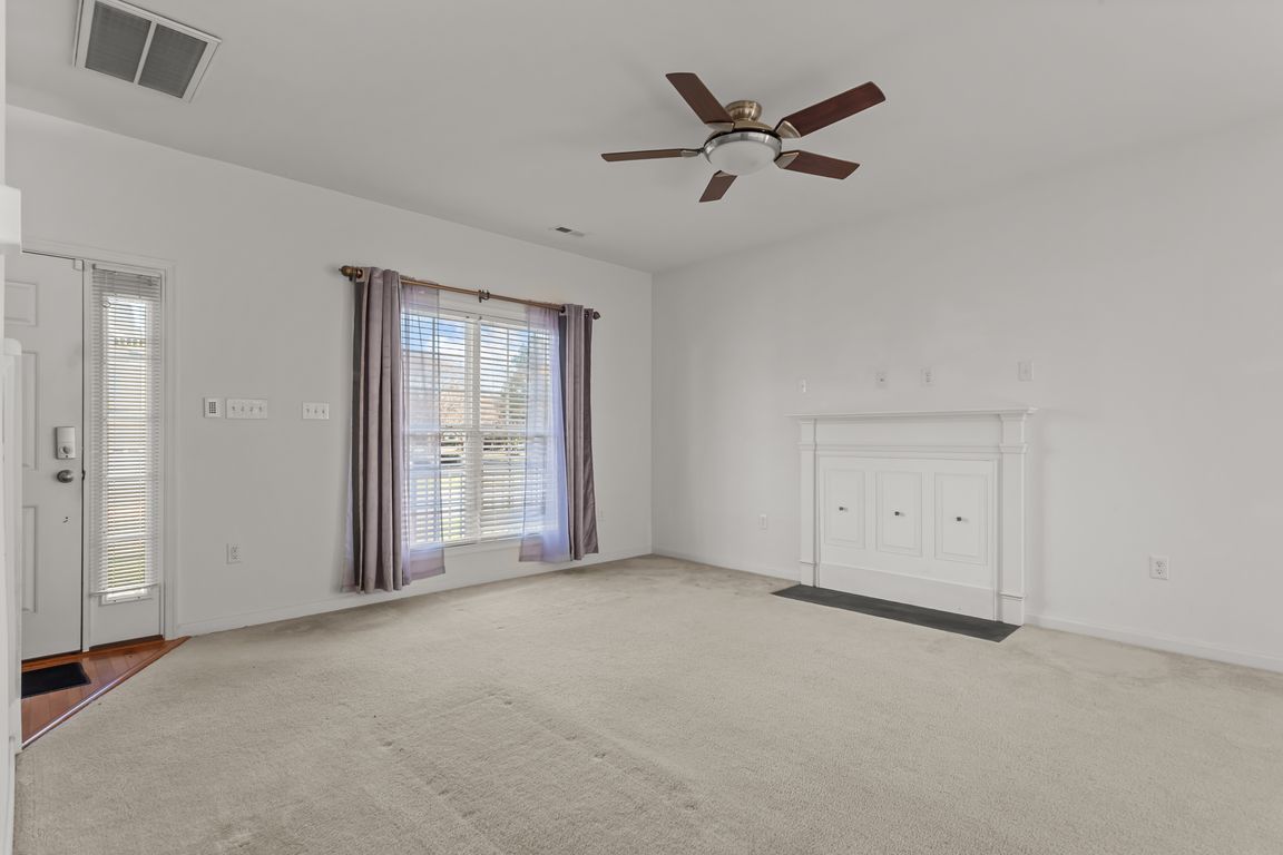 next background image