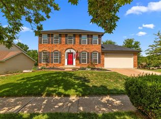 16494 Hollister Crossing Dr, Ballwin, MO