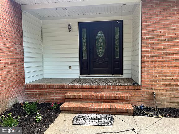3rd image of 6009 Nancy Ct