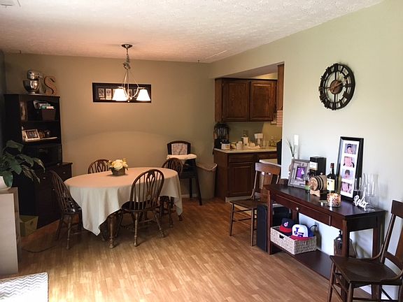 4th image of 13952 Oakbrook Dr