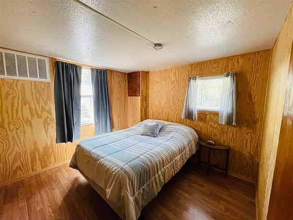 3rd image of 554 Quail Ln