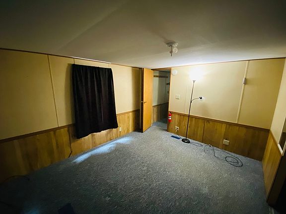 5th image of 49 Terrace Dr