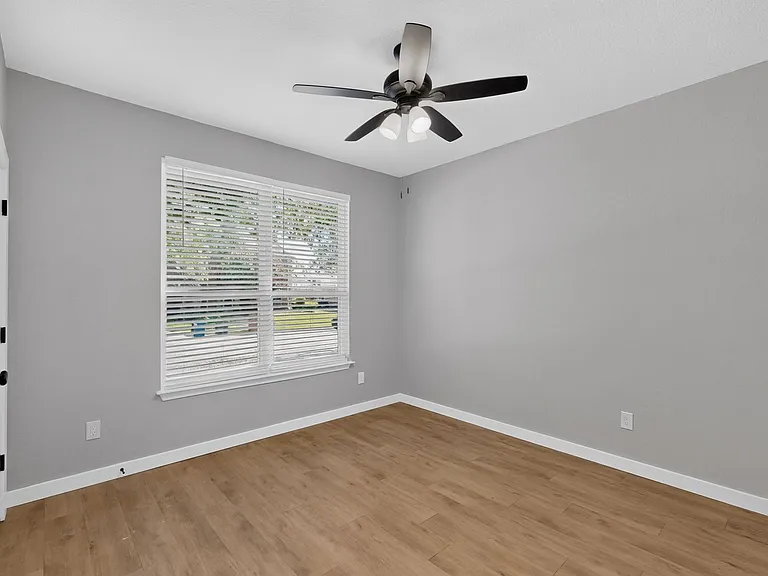 720 Cliffmoor Dr — Photo 36