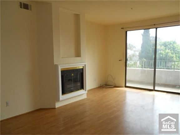 4th image of 555 Maine Ave 208 #208