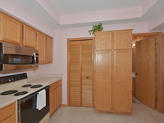 4th image of 18101 Settlers Way