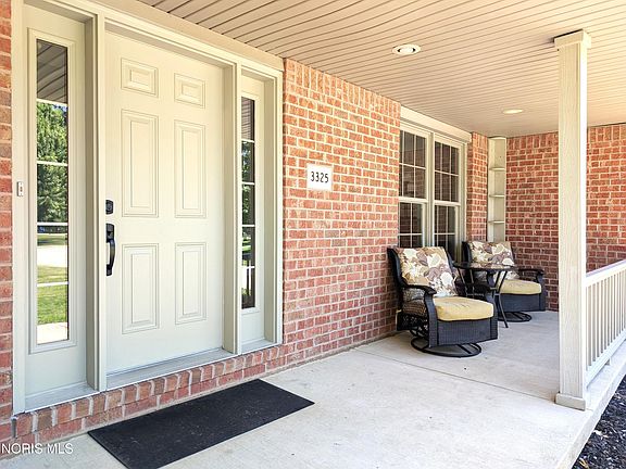 2nd image of 3325 Pepper Pike