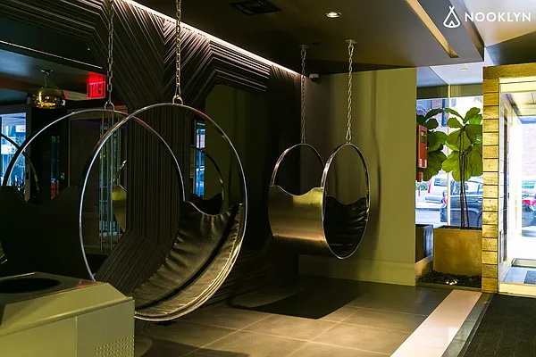 Rented by Nooklyn NYC LLC | media 18