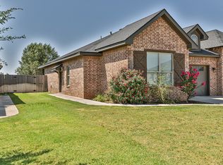 2022 102nd St #A, Lubbock, TX 79423